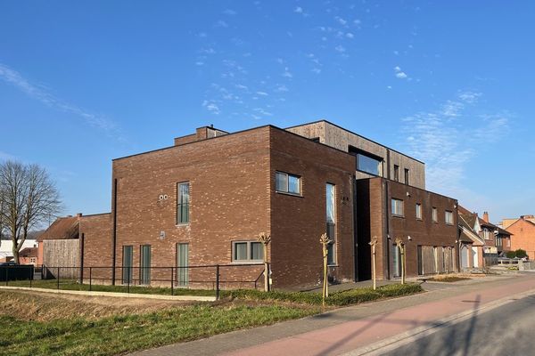 estate img