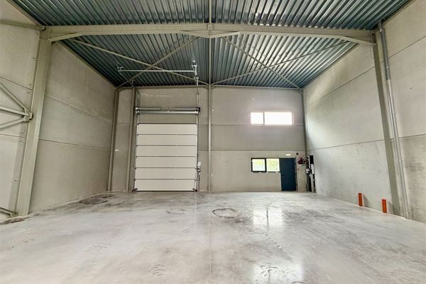 Commercieel te koop / Eeklo