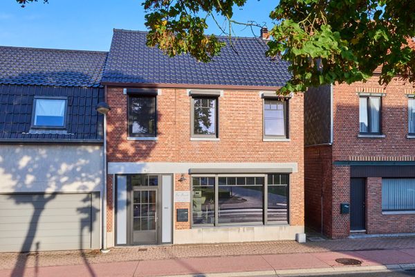 Huis
                                optie koop
                                in Lommel