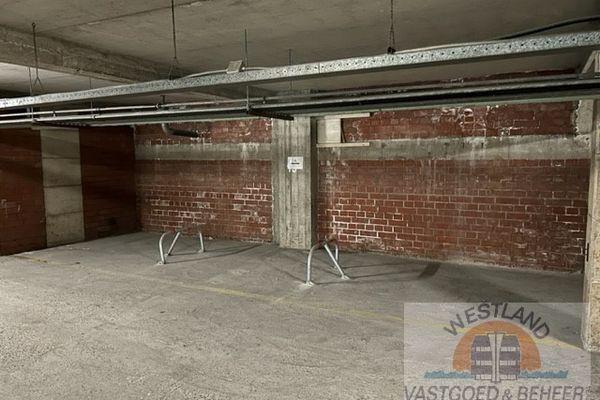 Garage staanplaats
                            te koop in Koksijde