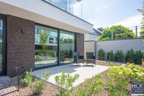 Gelijkvloersappartement
                                te koop in Kruishoutem
