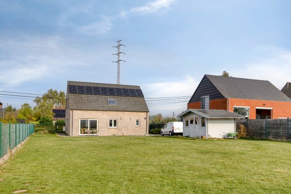 Huis te koop / Twee-Akren