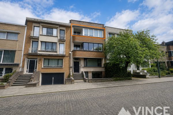 Appartement
                                te huur
                                in Berchem