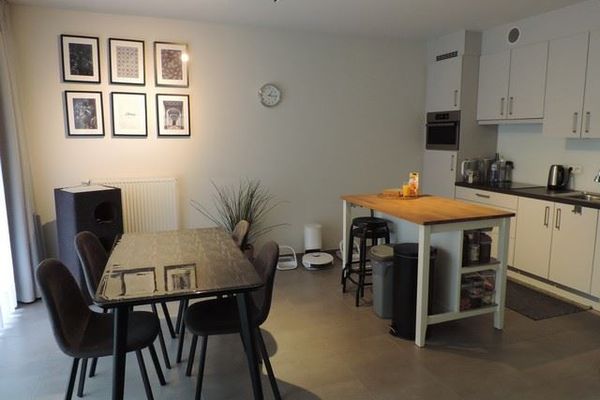 Appartement verhuurd / Paal