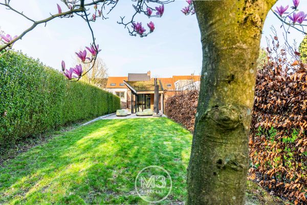 Huis
                                te koop
                                in Burcht