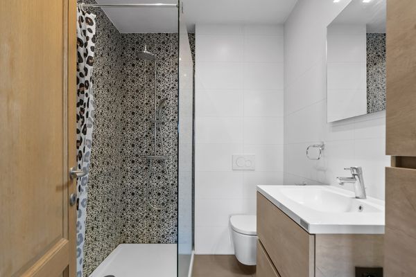 Commercieel te koop / Maasmechelen