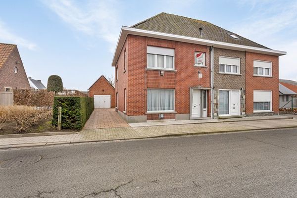Huis
                                te koop in Meulebeke