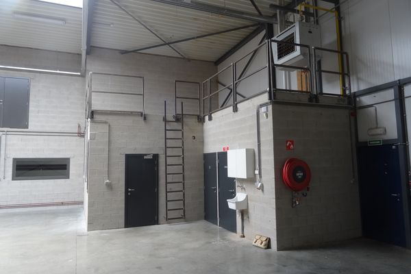 Industrieel te koop / Genk