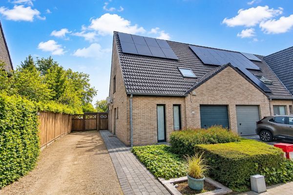 Huis
                                te koop
                                in Bredene