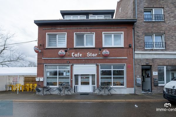 Handelspand met woonst
                            te koop in Genk