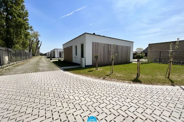 House
                                for sale
                                in Westende