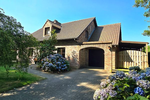 Huis
                                optie koop
                                in Lummen