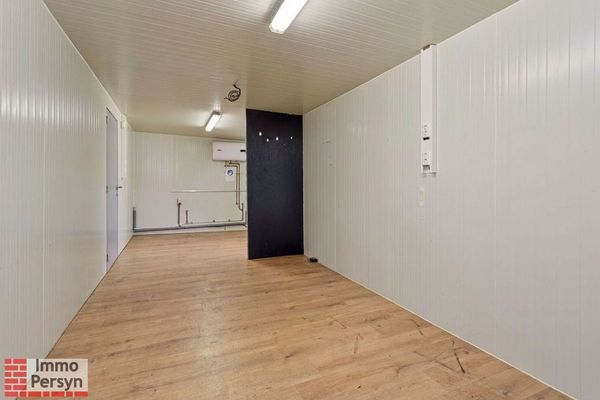 Commercieel te koop / Messelbroek