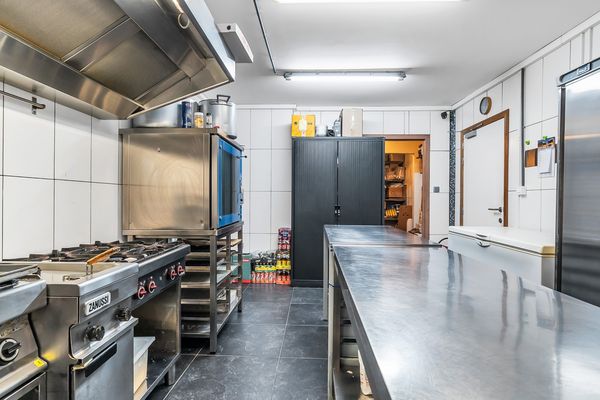 Commercieel te koop / Maasmechelen