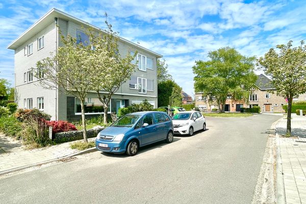 Appartement
                            te huur in Sint-Amandsberg