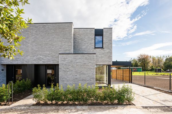Huis
                                verhuurd
                                in Adegem