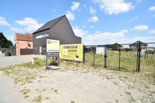 Grond
                                te koop
                                in Tielen
