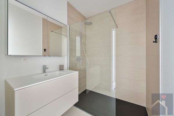 Appartement te koop / Kermt