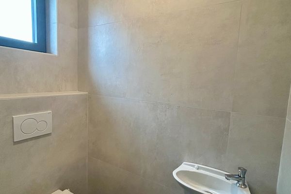 Huis te koop / Blanden