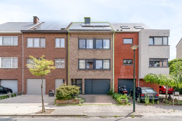 estate img