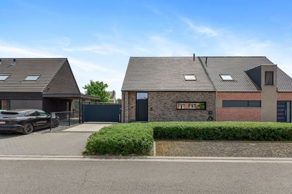 Huis
                            verhuurd in Alken