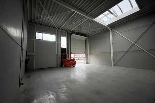 Industrieel te huur / Genk