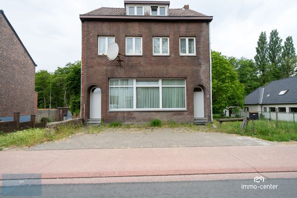 Eengezinswoning
                            te koop in Genk