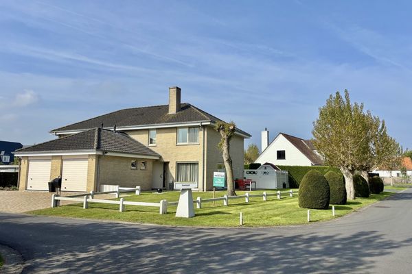 Huis
                                te koop
                                in Oostduinkerke