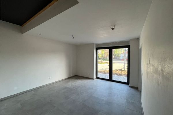 Commercieel verhuurd / Paal