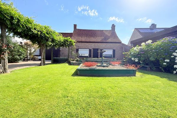 Huis
                                te koop
                                in Ichtegem