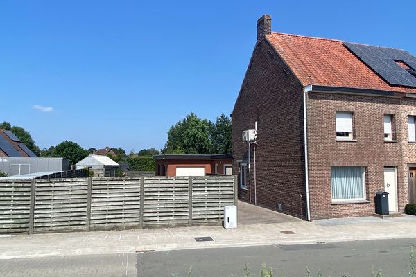 Woning te huur in Oostrozebeke