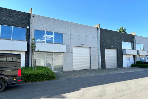 Magazijn
                            te huur in Brugge