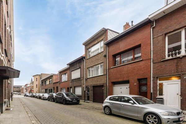 Estate main image