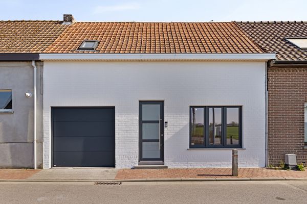 estate img