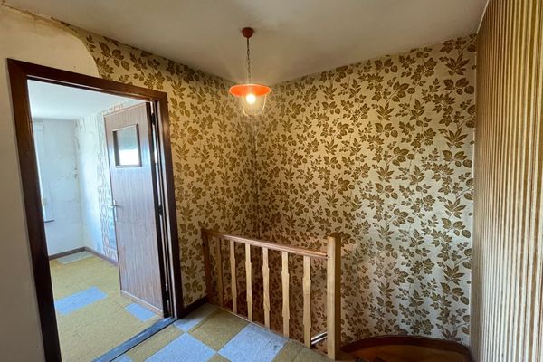 Huis te koop / Opvelp