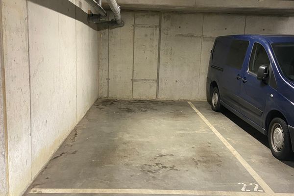 Garage
                            te huur in Deurne