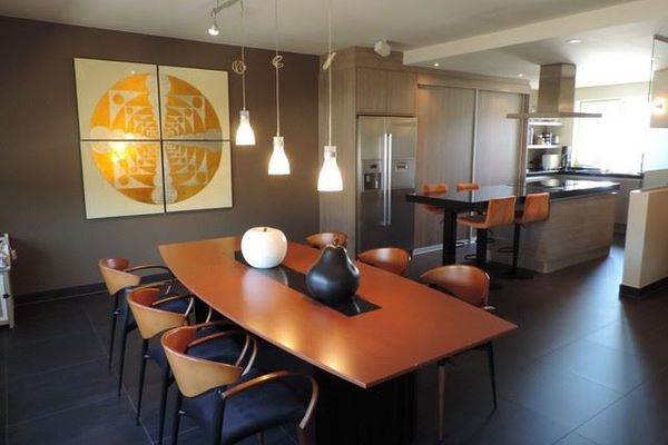 Commercieel verkocht / Paal