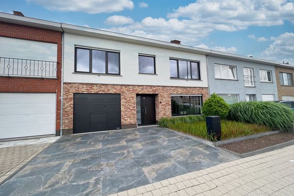 Huis
                                te koop
                                in Torhout