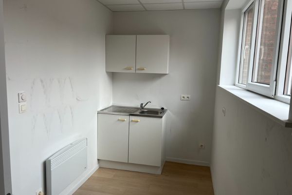 Commercieel te huur / Mol