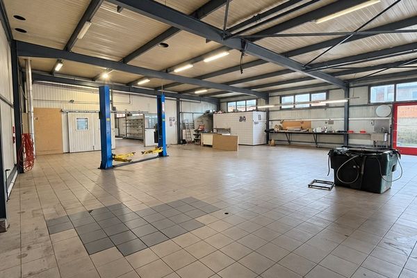 Industrieel te huur / Zichem