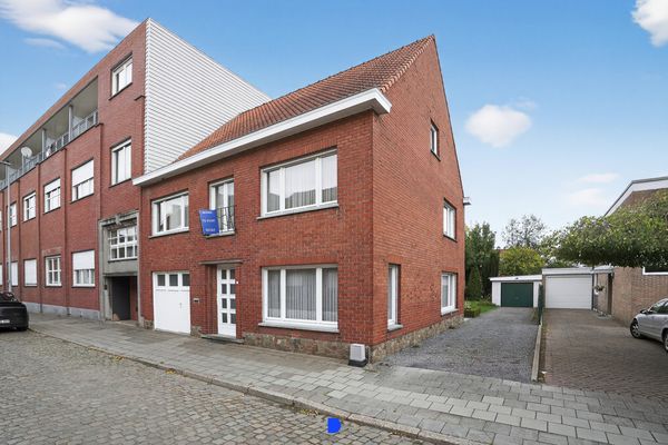Huis
                            te koop in Rumbeke