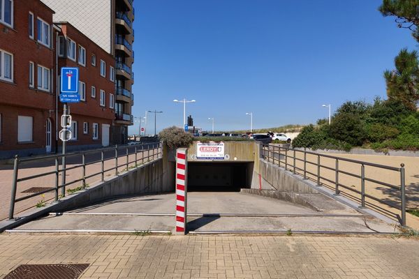 Garage
                                te huur
                                in De Panne