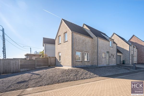 Huis
                                te huur in Kruishoutem