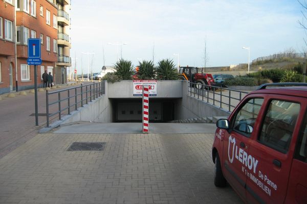 Garage
                                verkocht
                                in De Panne