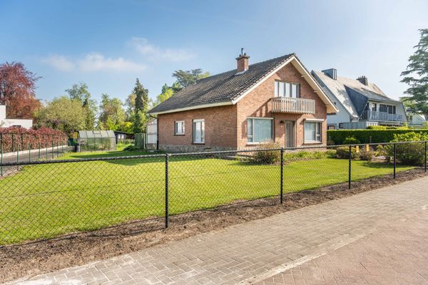 Huis
                                te koop
                                in Zwijndrecht