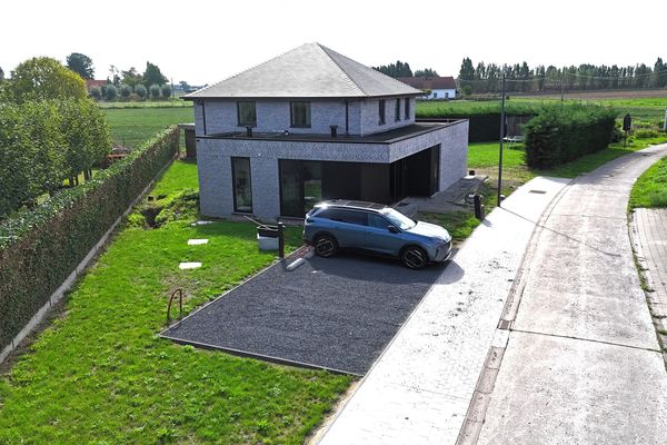 Huis
                                te koop
                                in Bovekerke