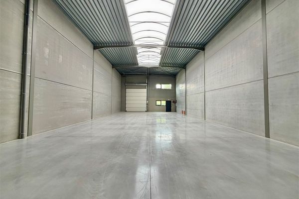 Commercieel te koop / Eeklo