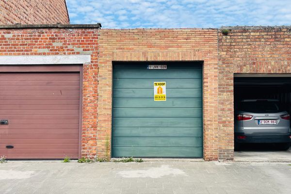 Garage te koop / Brugge