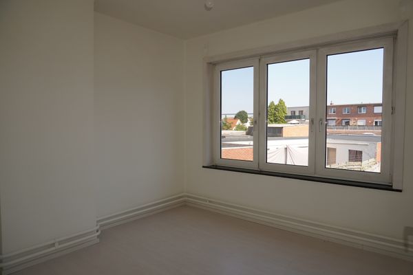 Huis te huur / Paal