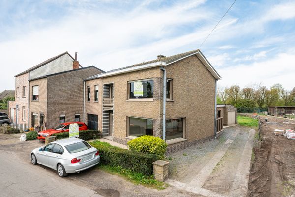 Huis te koop in Oosteeklo